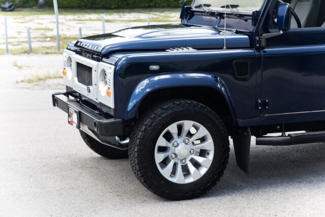 1990 Land Rover D90 Defender -- - photo 2