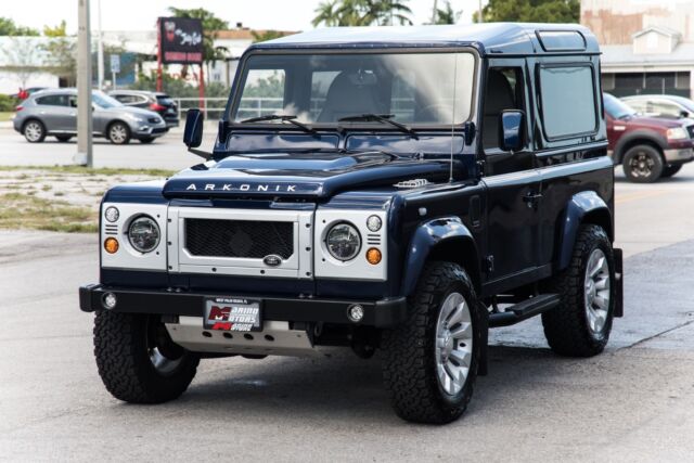 1990 Land Rover D90 Defender -- - photo 5