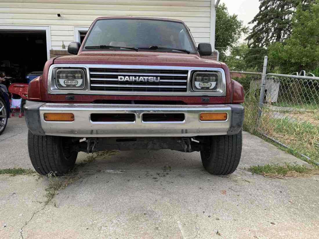 1990 Daihatsu Rocky SE