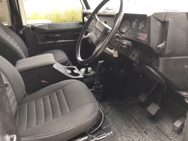 1990 Land Rover Defender - photo 11
