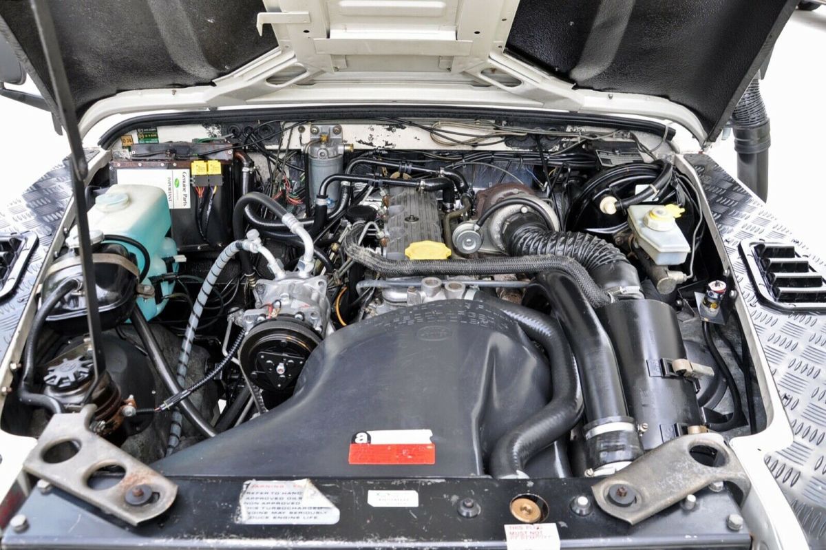 1990 Land Rover Defender - photo 11