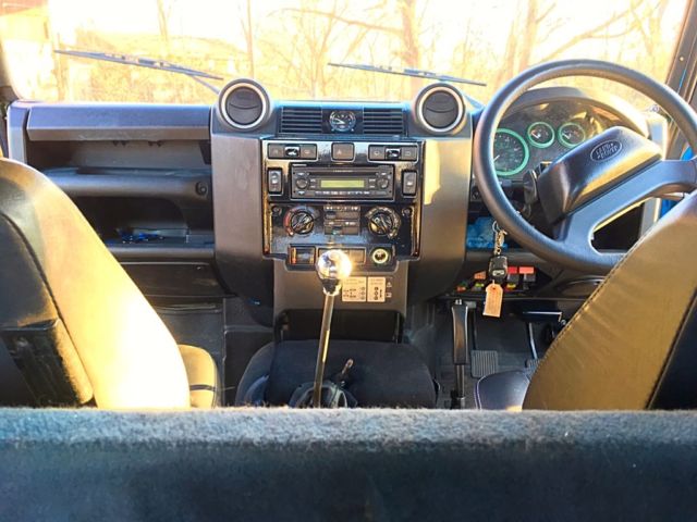 1990 Land Rover Defender 90 - photo 3