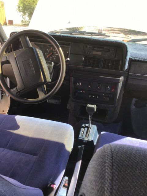 1990 Volvo 240 DL - photo 8