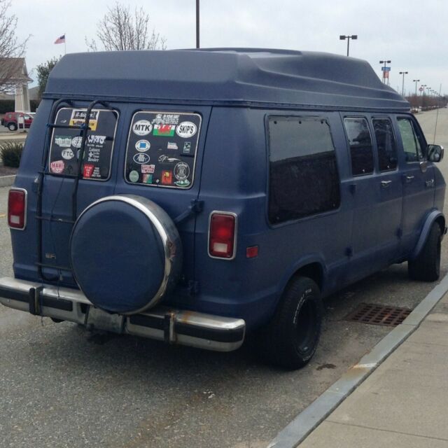1990 Dodge B250 - photo 4