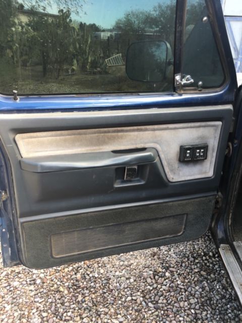 1990 Dodge Ram 2500 - photo 8