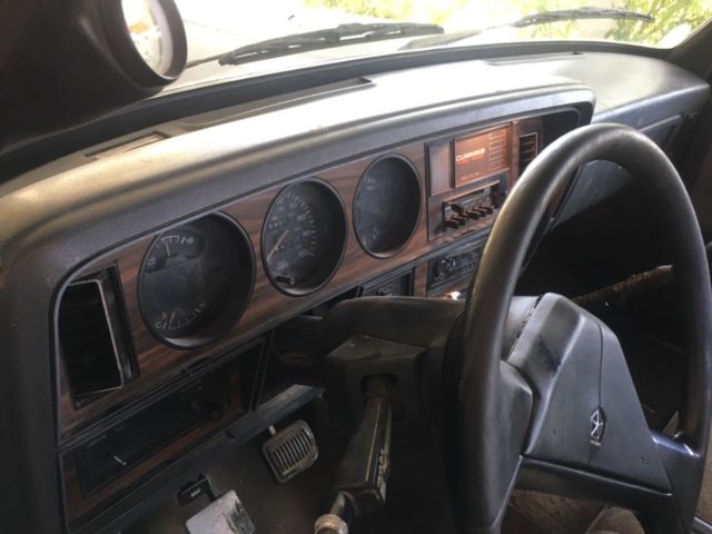 1990 Dodge Ram 3500 - photo 8