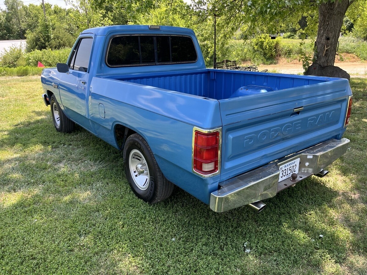 1990 Dodge Ram 1500 D150 - photo 6