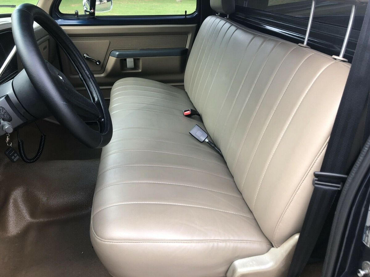 1990 Dodge D150 D150 - photo 10