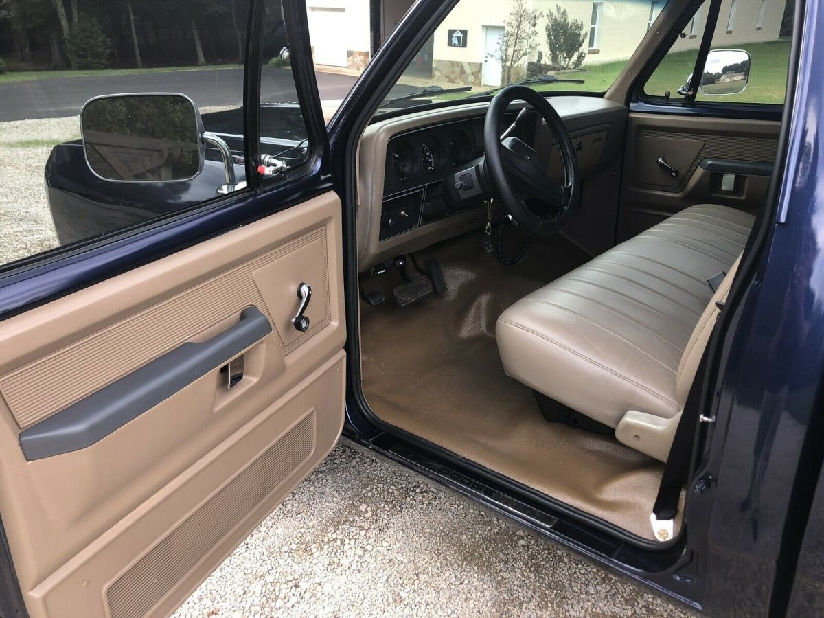 1990 Dodge D150 D150 - photo 11