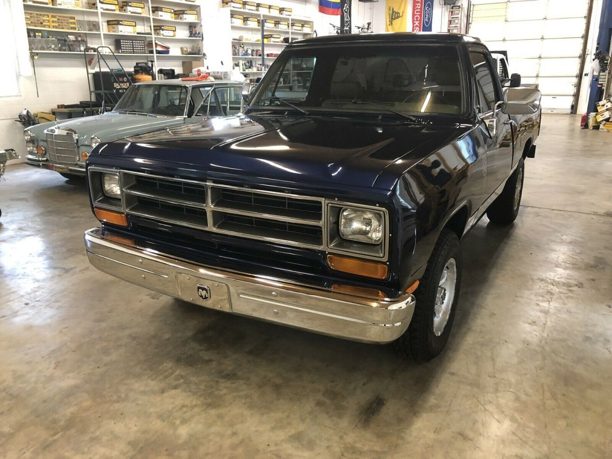 1990 Dodge D150 D150 - photo 3