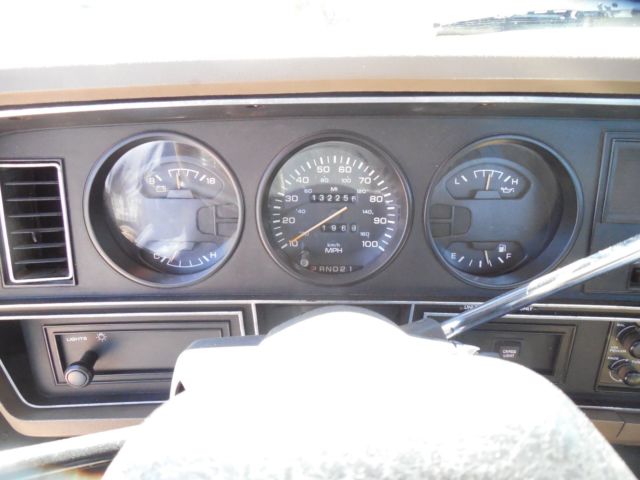1990 Dodge Ram 1500 D150 - photo 9