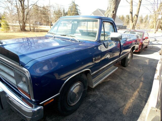 1990 Dodge D250 - turbo Cummins diesel - 72k original miles - NO RESERVE 1990 Dodge D250 - diesel