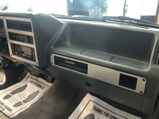 1990 Dodge Dakota - photo 12