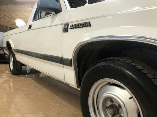 1990 Dodge Dakota - photo 2