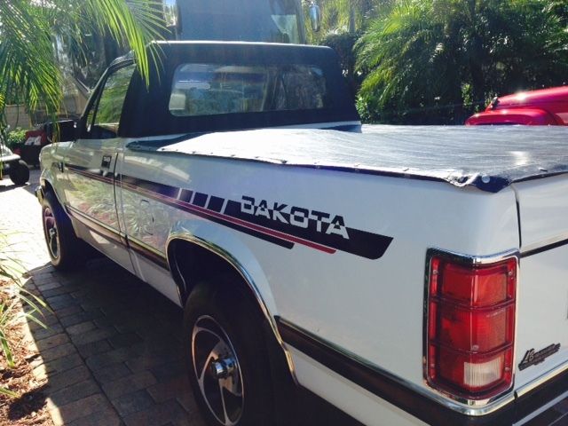 1990 Dodge Dakota
