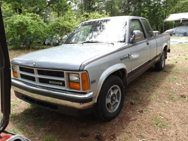1990 Dodge Dakota LE (LIMITED EDITION) EXTENDED CAB - photo 2