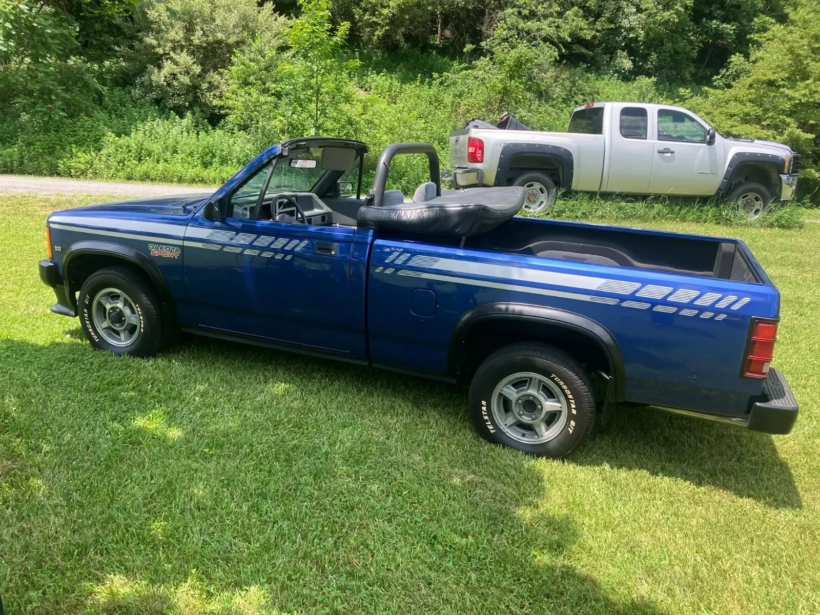 1990 Dodge Dakota SPORT - photo 2