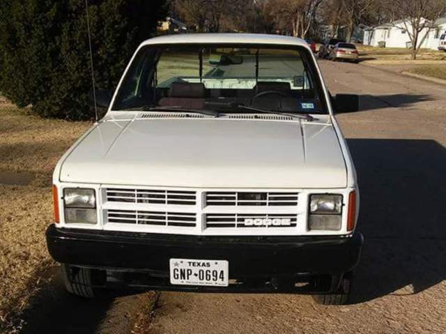 1990 Dodge Dakota - photo 3