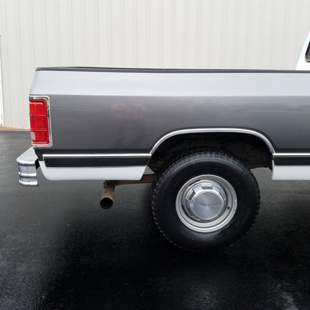 1990 Dodge Other Pickups Base Cab & Chassis 2-Door - photo 4