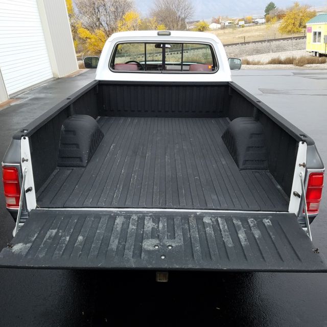 1990 Dodge Other Pickups Base Cab & Chassis 2-Door - photo 8
