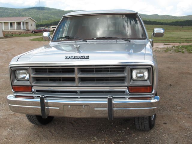 1990 Dodge Other Pickups - photo 2