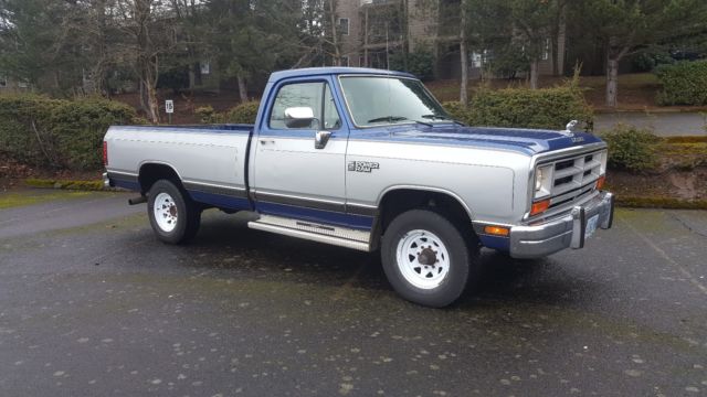 1990 Dodge Ram 2500 Base Standard Cab Pickup 2-Door - photo 2