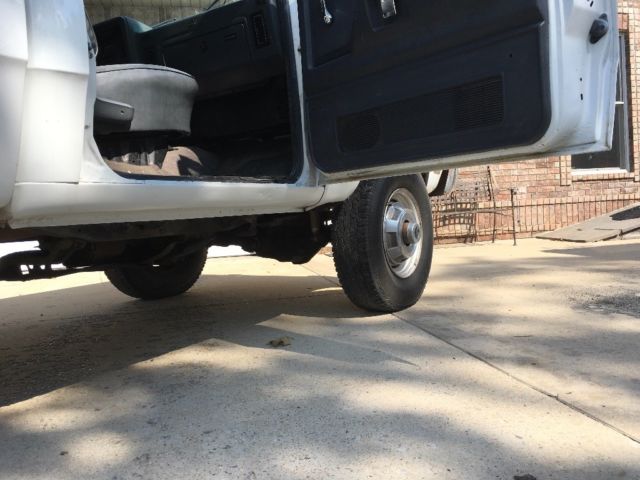 1990 Dodge Ram 2500 - photo 11
