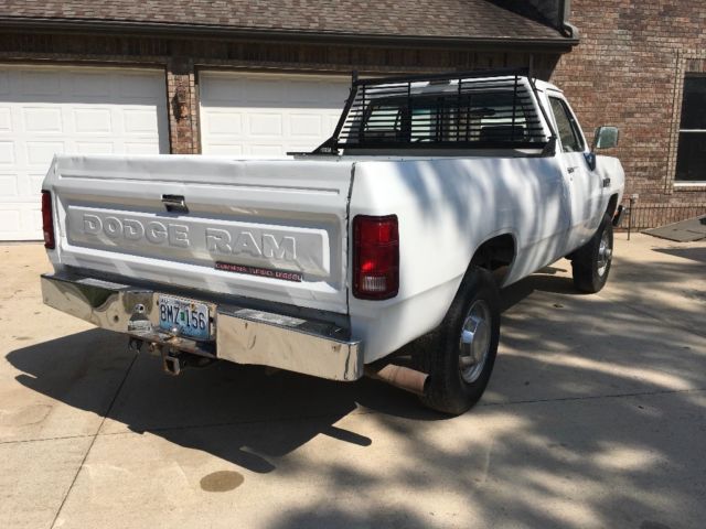 1990 Dodge Ram 2500 - photo 5