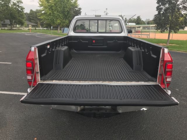 1990 Dodge Ram 2500 - photo 11