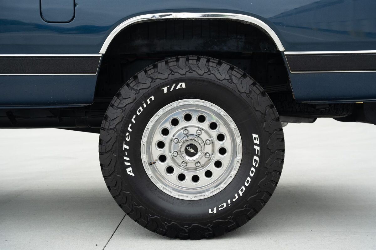 1990 Dodge RAM 250 Base - photo 12