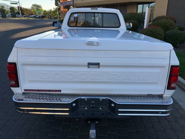 1990 Dodge Ram 2500 - photo 3