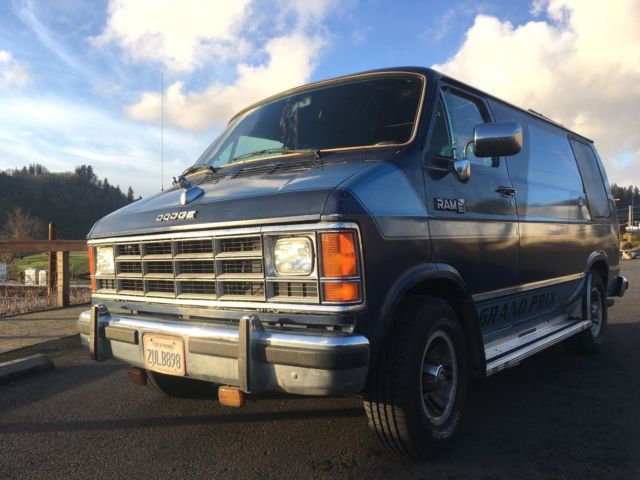 1990 Dodge RAM B150 Conversion Custom Van by Pete Ellis 50k Original Miles! 1990 Dodge Ram Van
