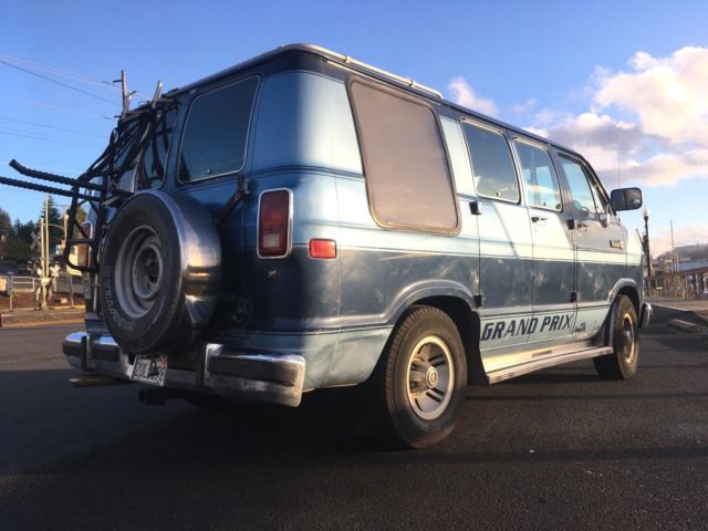 1990 Dodge Ram Van - photo 4