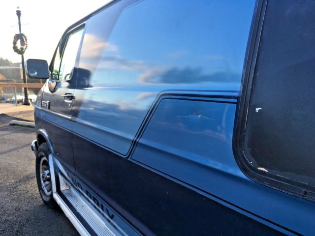1990 Dodge Ram Van - photo 6