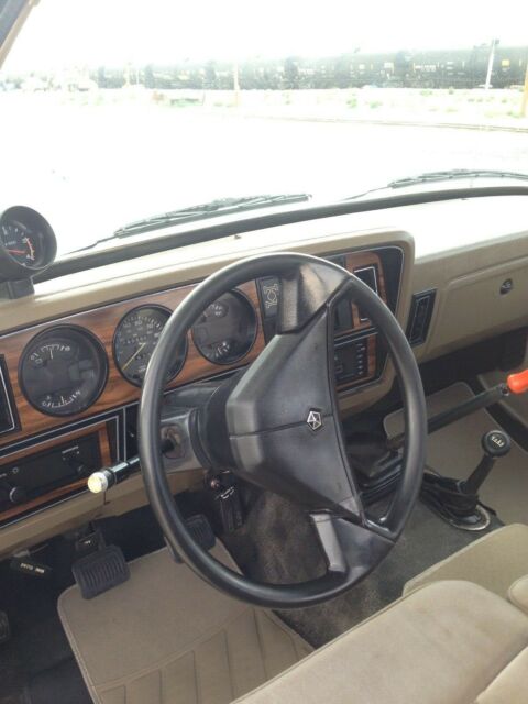 1990 Dodge Ram 2500 - photo 12