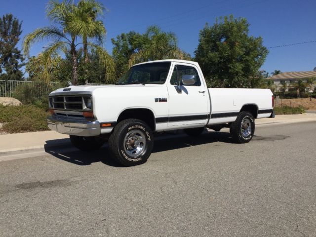 1990 Dodge Ram W250 Cummins diesel 4x4 5 speed Manual 1990 Dodge Ram 2500