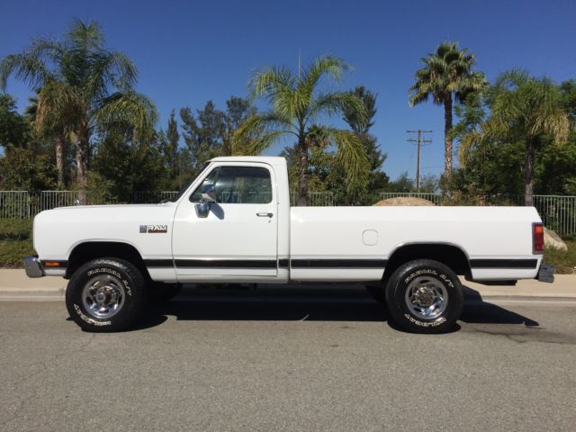 1990 Dodge Other Pickups - photo 3