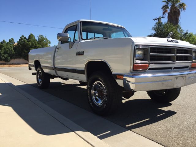 1990 Dodge Other Pickups - photo 8