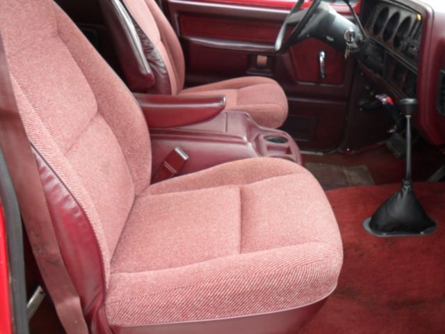 1990 Dodge Ramcharger - photo 13