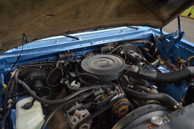 1990 Dodge Ramcharger Full Size SUV - photo 12