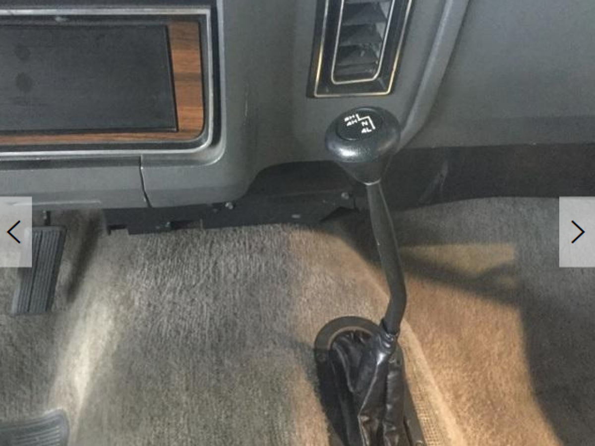 1990 Dodge Ramcharger - photo 12