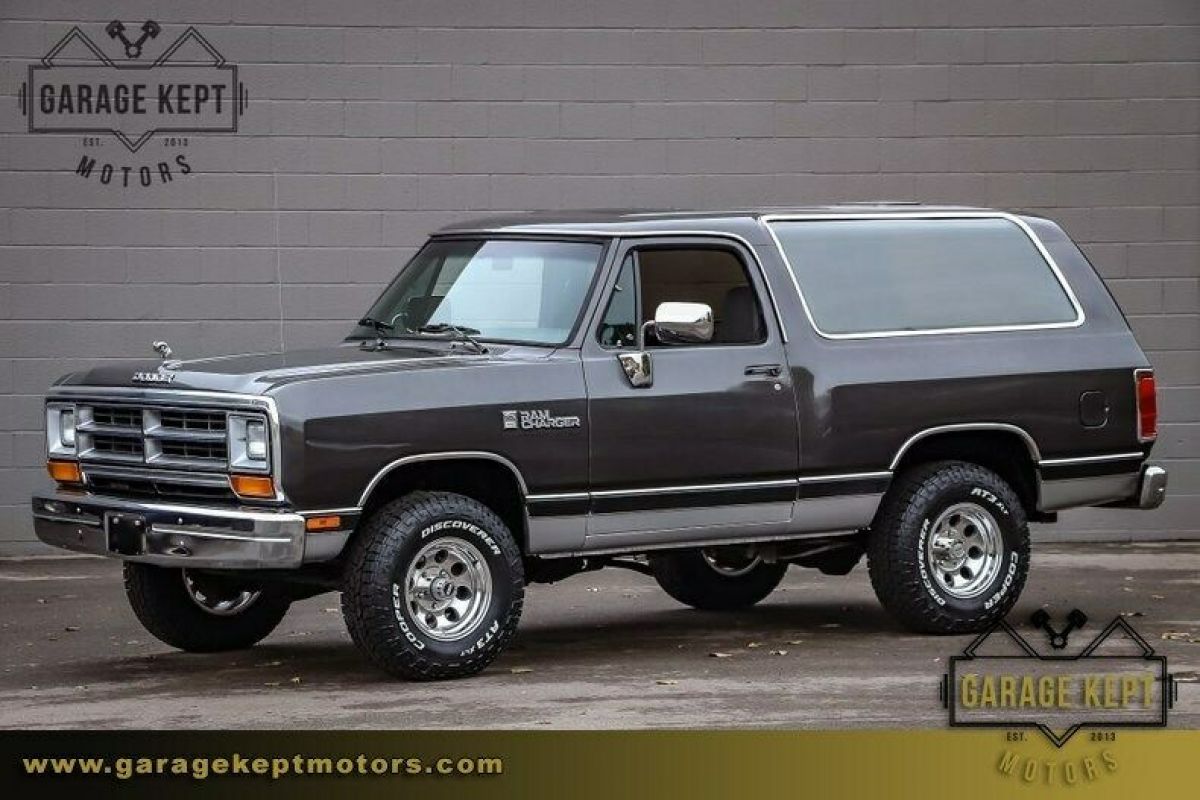 1990 Dodge Ramcharger AW-100