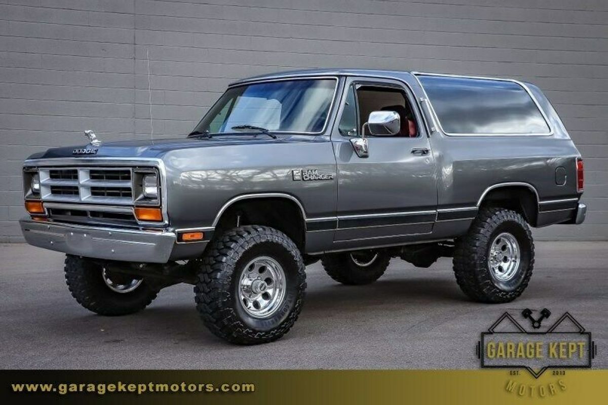 1990 Dodge Ramcharger AW-150 - photo 4