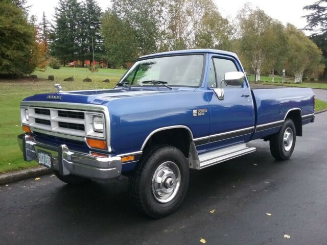 1990 Dodge W-250 5.9L Cummins Diesel Power Ram 4wd 5 speed manual 1990 Dodge Ram 2500