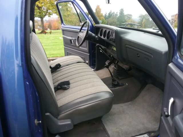 1990 Dodge Ram 2500 - photo 8