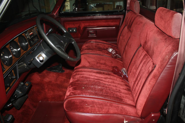 1990 Dodge Ram 3500 - photo 8