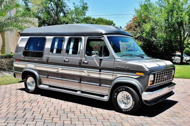 1990 Ford Econoline Conversion Van Stunning Low Miles - photo 12