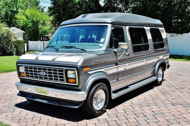 1990 Ford Econoline Conversion Van Stunning Low Miles - photo 2