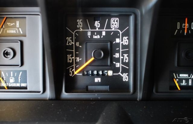 1990 Ford Econoline Conversion Van Stunning Low Miles - photo 8