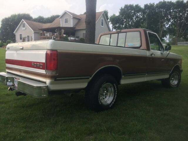 1990 Ford F-150 Lariat XLT - photo 4